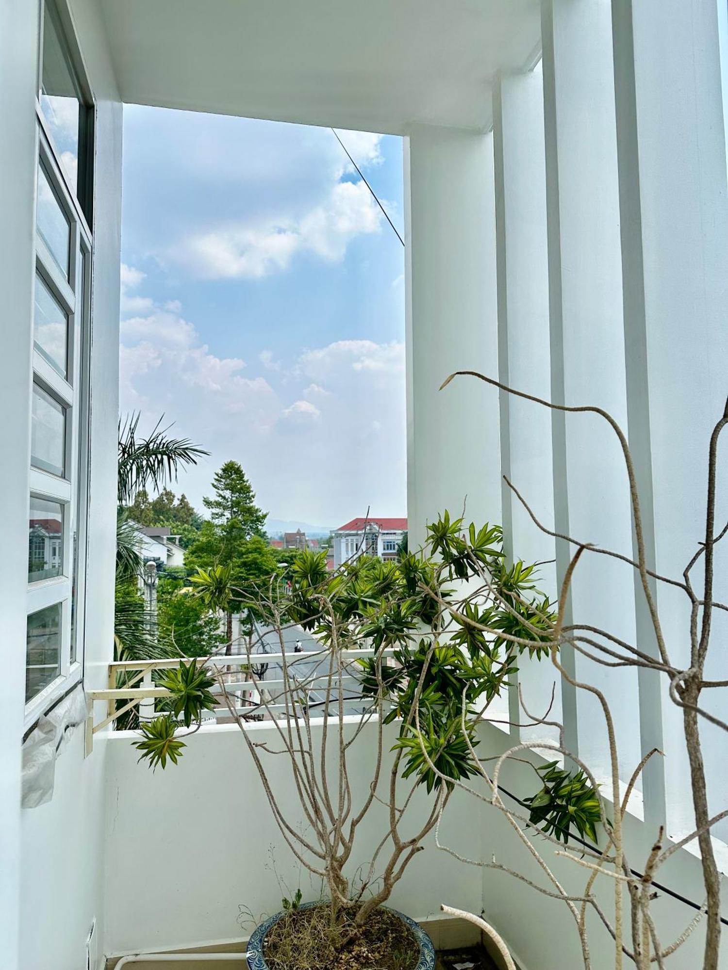 Chang Coffee & Homestay Κον Τουμ Εξωτερικό φωτογραφία